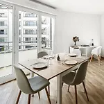 T2 Moderne Terrasse, Parking, Proche Commerces Appartamento *