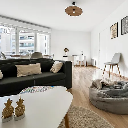 T2 Moderne Terrasse, Parking, Proche Commerces Apartment Rouen