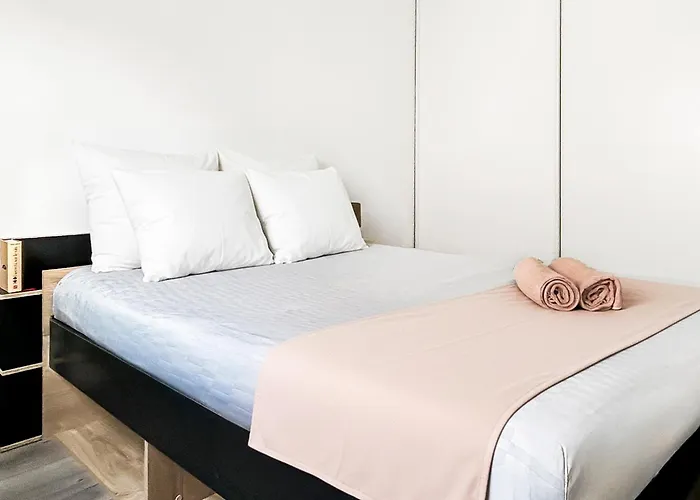 Διαμέρισμα T2 Moderne Terrasse, Parking, Proche Commerces